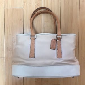 Coach Handbag lt pink